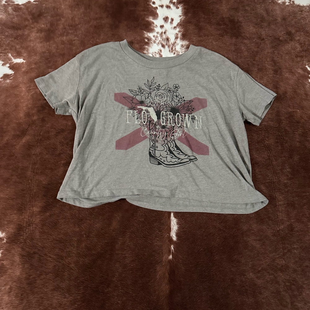 Gray Graphic Short Sleeve Tee